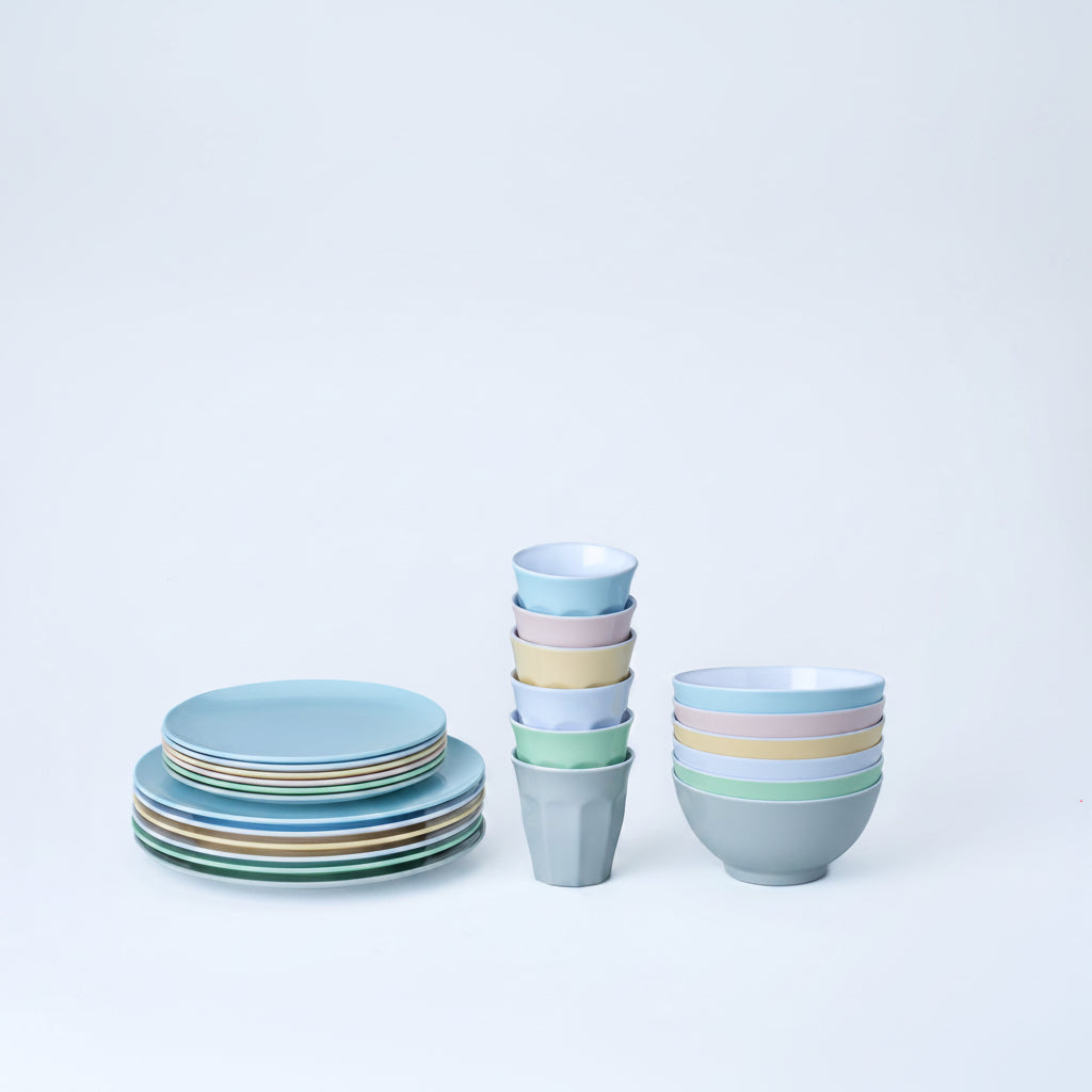 Serroni 24 Piece Dinner Set