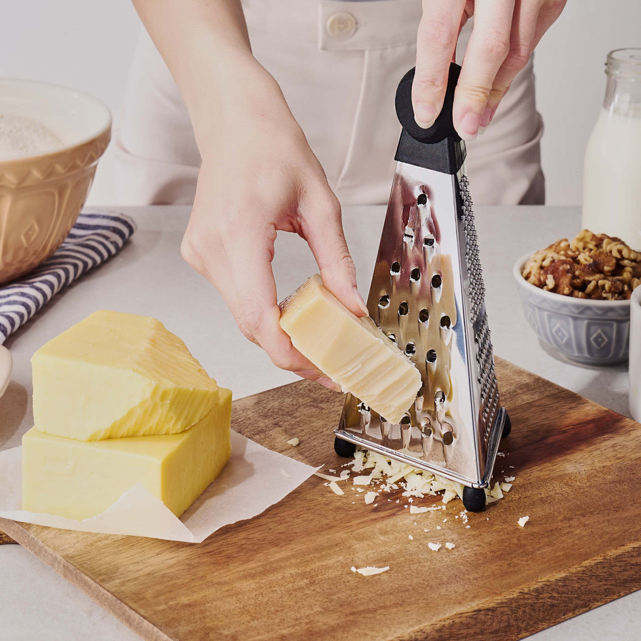 Lifestyle 3 Way Triangular Grater