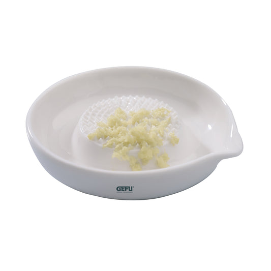 Ginger grater bowl with grated ginger, white with GEFU logo