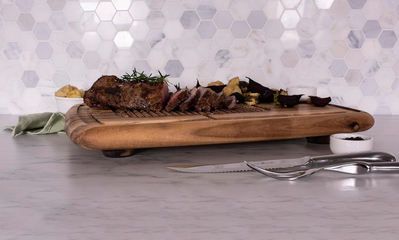 Long Grain Carving Board with Feet