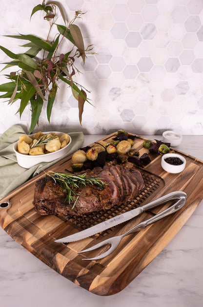 Long Grain Carving Board with Feet